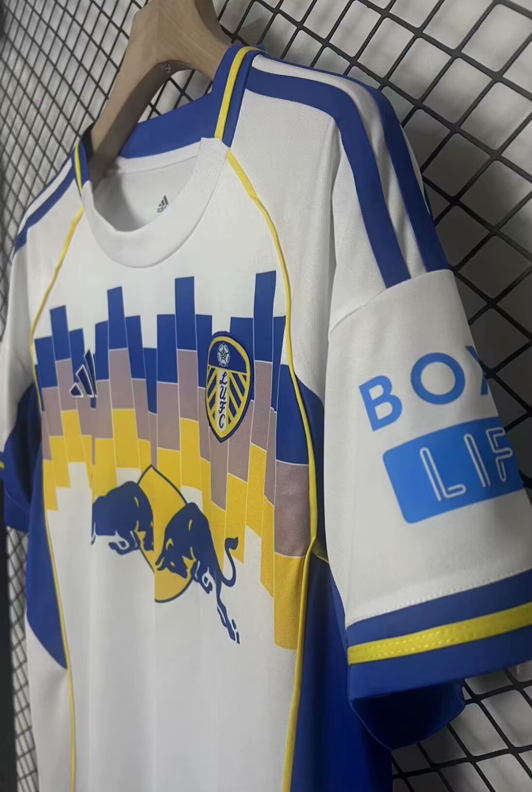 Leeds United Special Edition 2025/2026 Fan Version Football Jersey