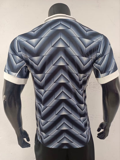 Retro Real Madrid Special Edition 2025/2026 Fan Version Football Jersey