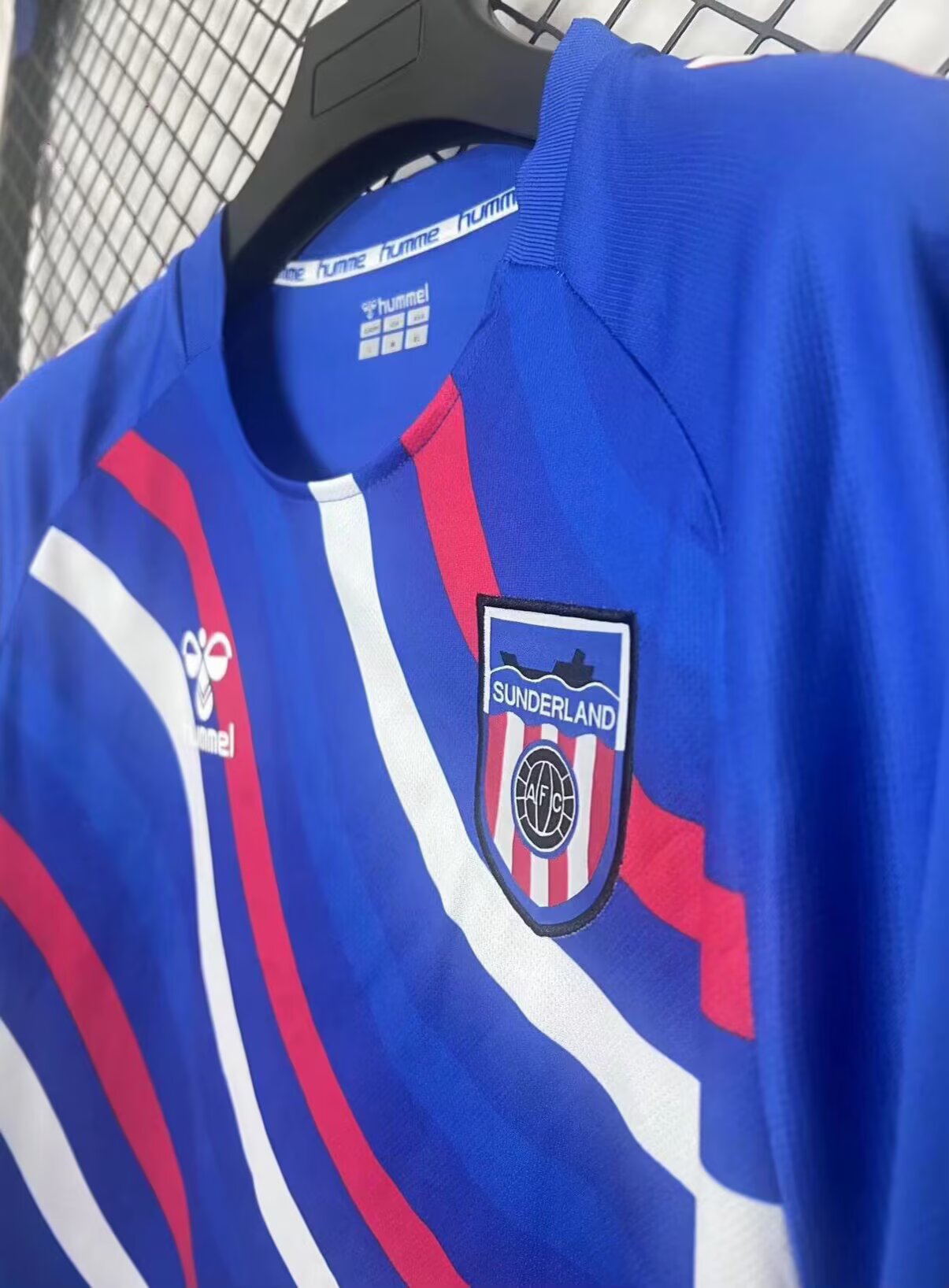 Sunderland 2025/2026 Fan Version Football Jersey