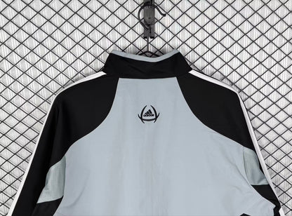 Retro Real Madrid Windbreaker Windbreaker Jersey 2004-2005