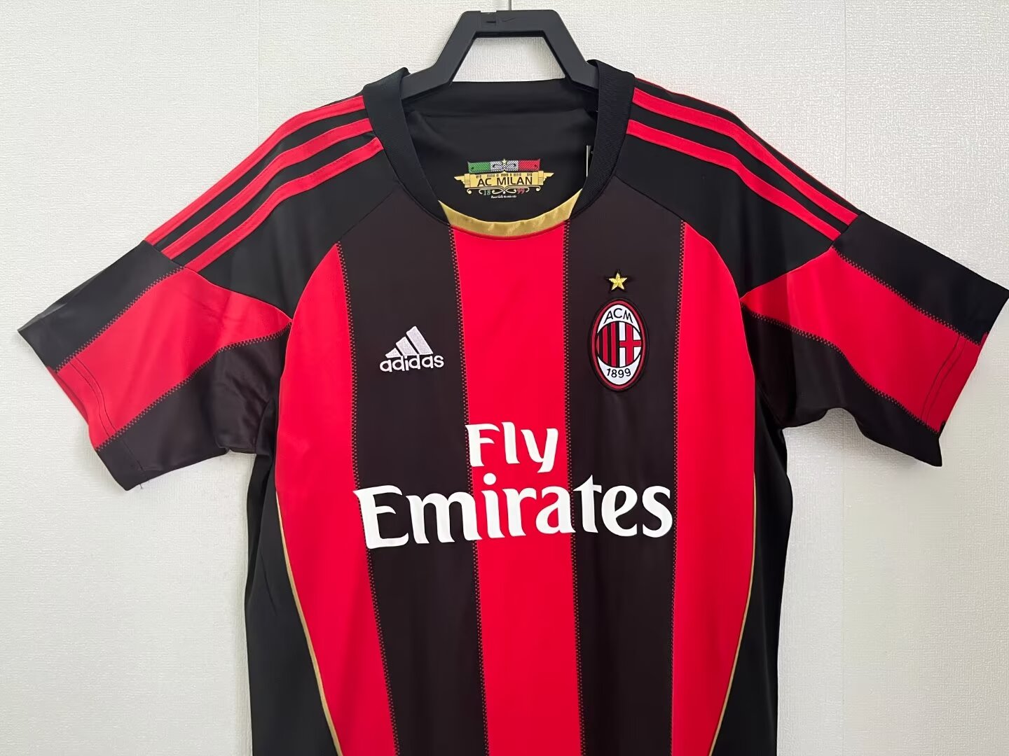 Retro AC Milan 2010/2011 Home Fan Version Football Jersey