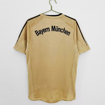 Retro Bayern Munich 2004/2005 Away Football Jersey