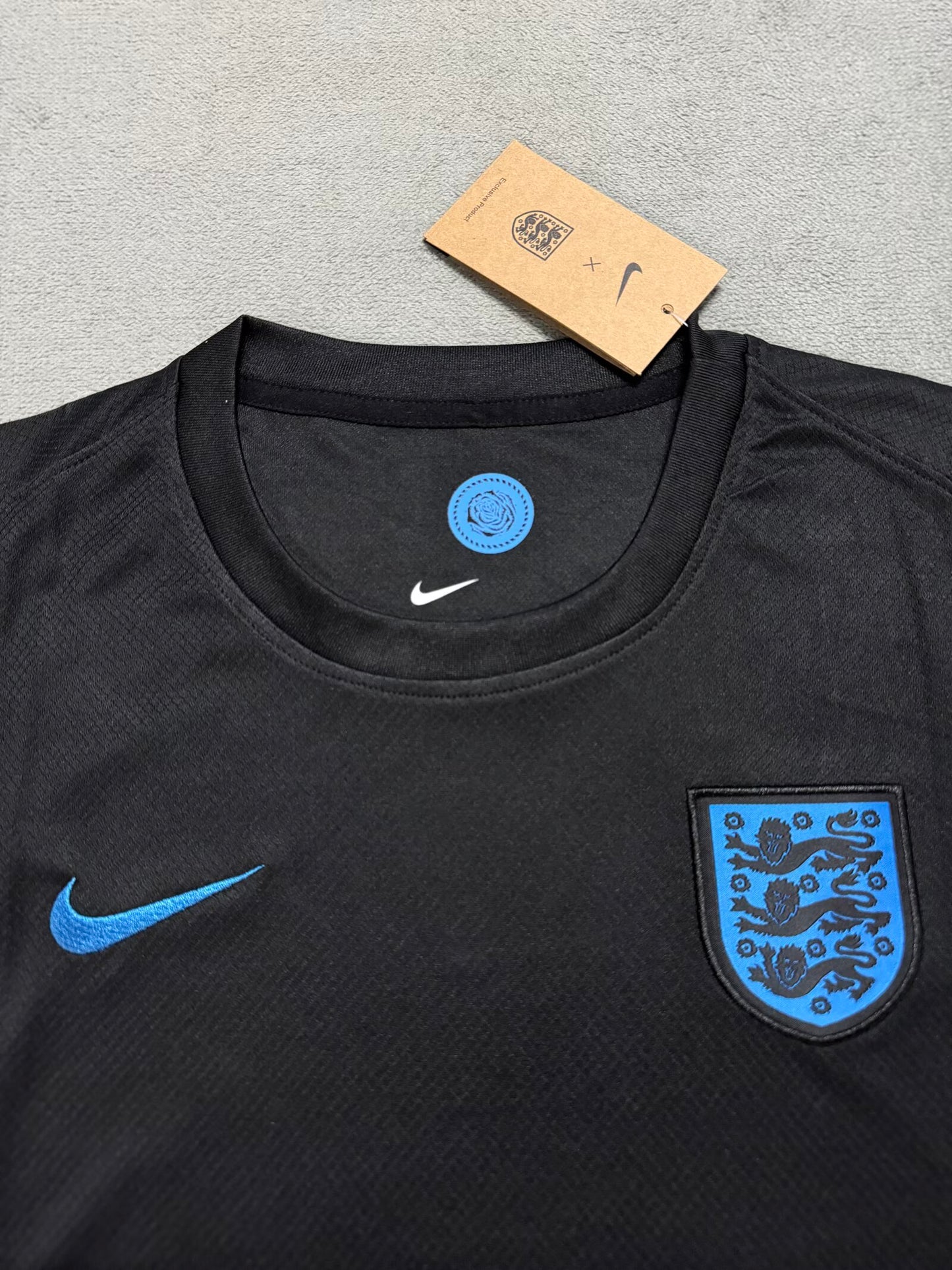 England 2025/2026 Women Away Fan Version Football Jersey