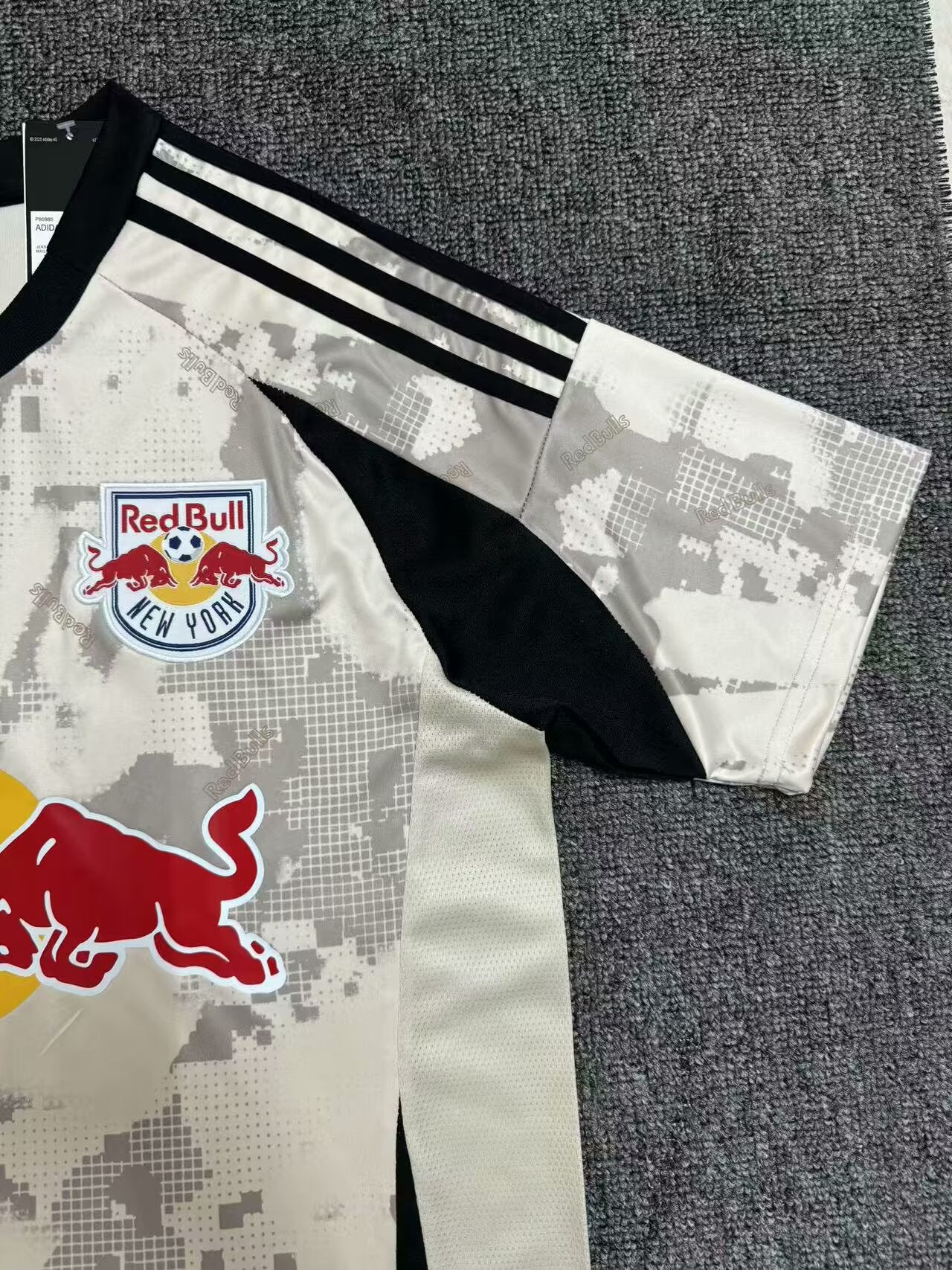 Leipzig 2025/2026 Away Fan Version Football Jersey