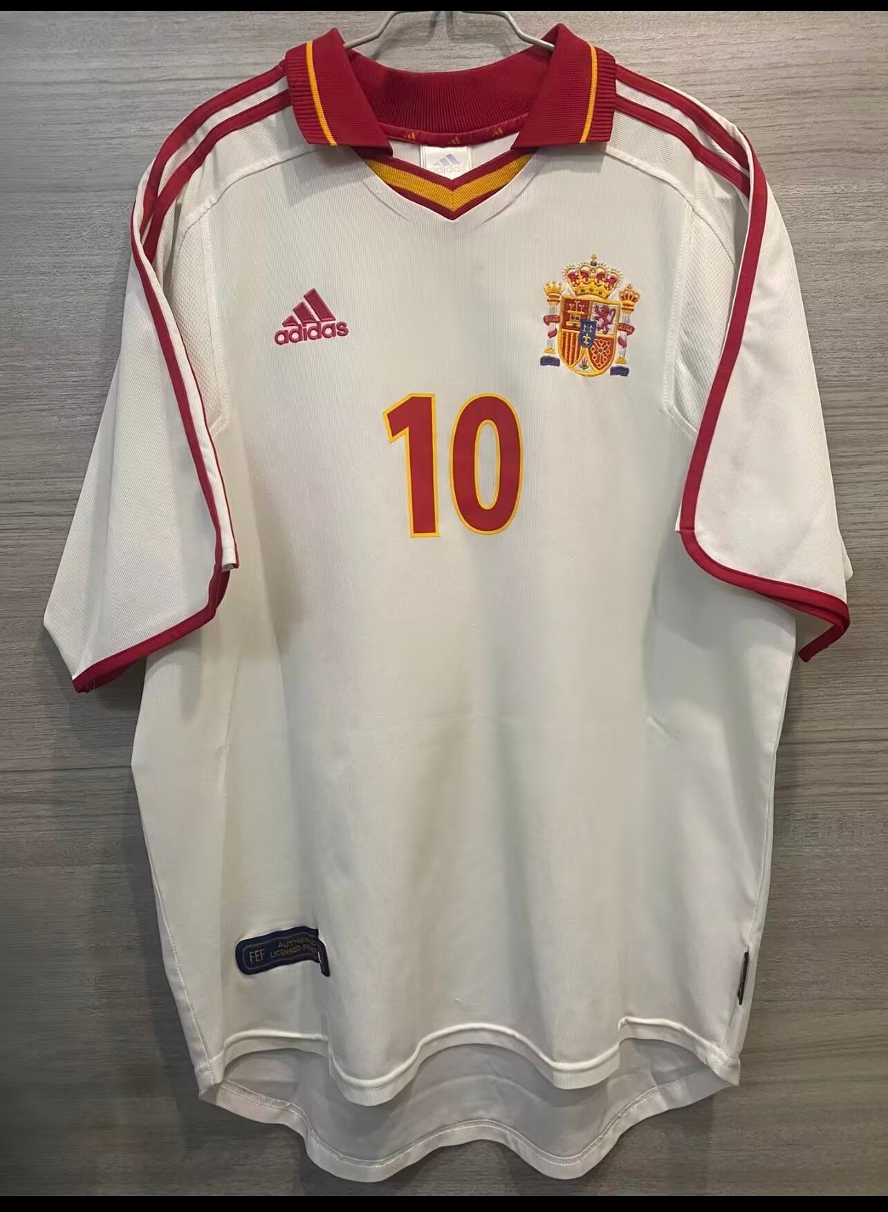 Retro Spain 2000 Away Football Jersey