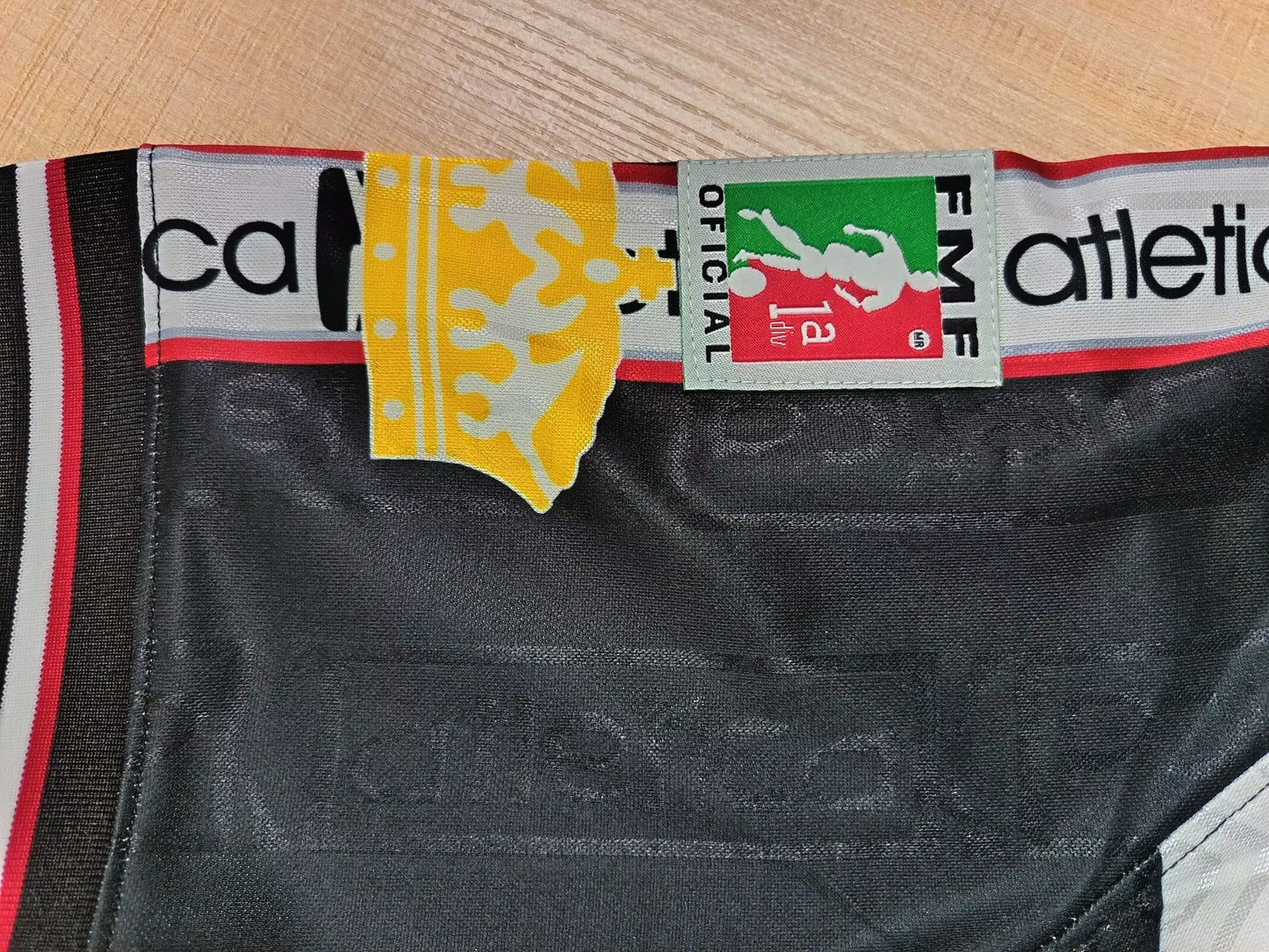 Retro Atlas 1999/2000 Third Away Football Jersey