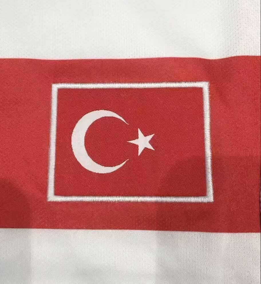 Retro Turkey 2002 Away Football Jersey