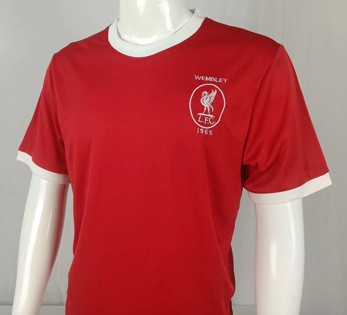 Retro Liverpool 1965 Football Jersey