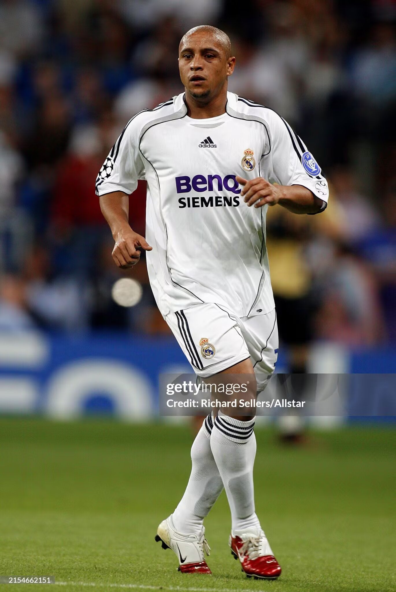 Retro Real Madrid 2006/2007 Home Player Version Football Jersey