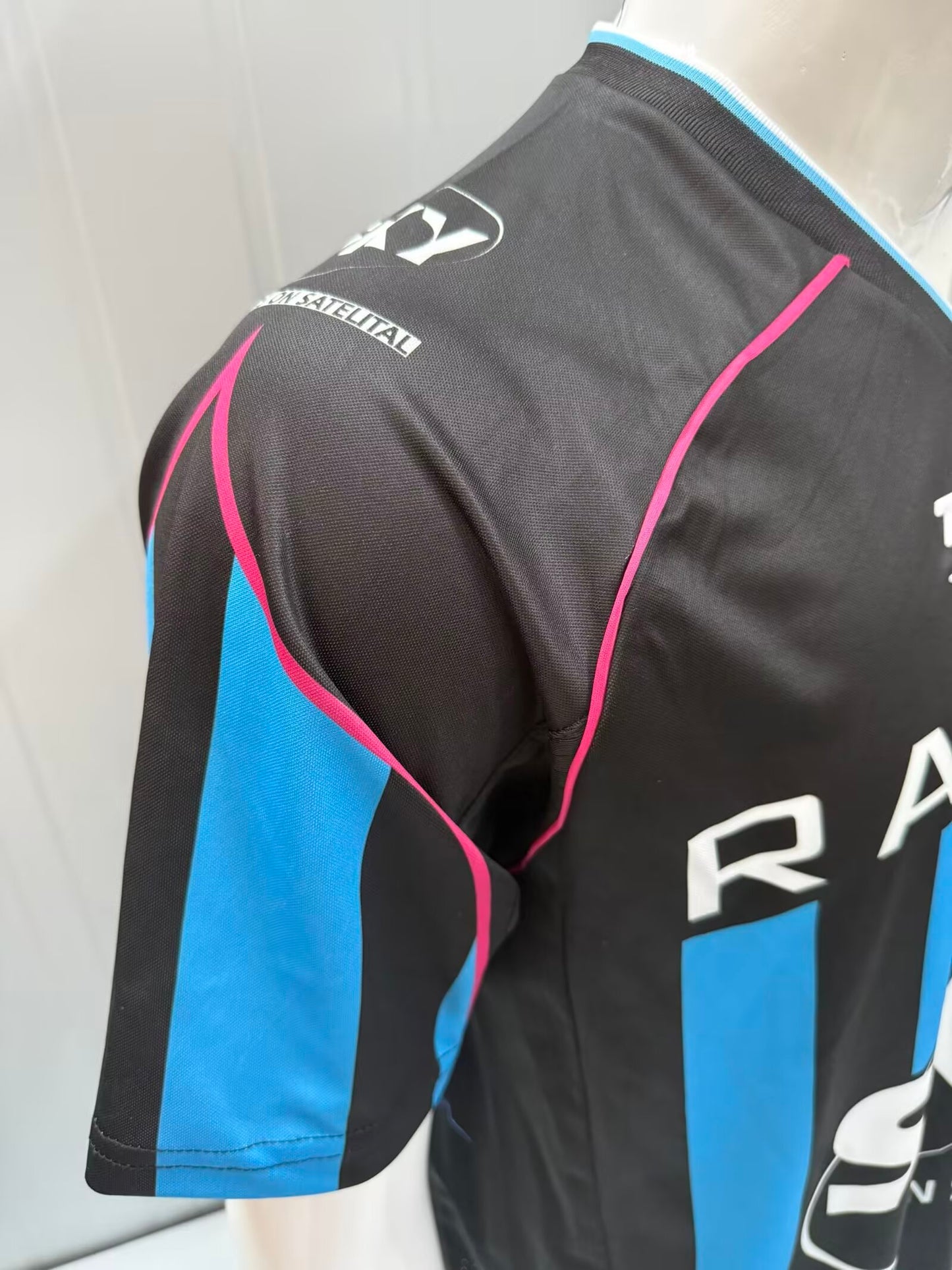 Retro Racing Club Away Jersey 2001-2002