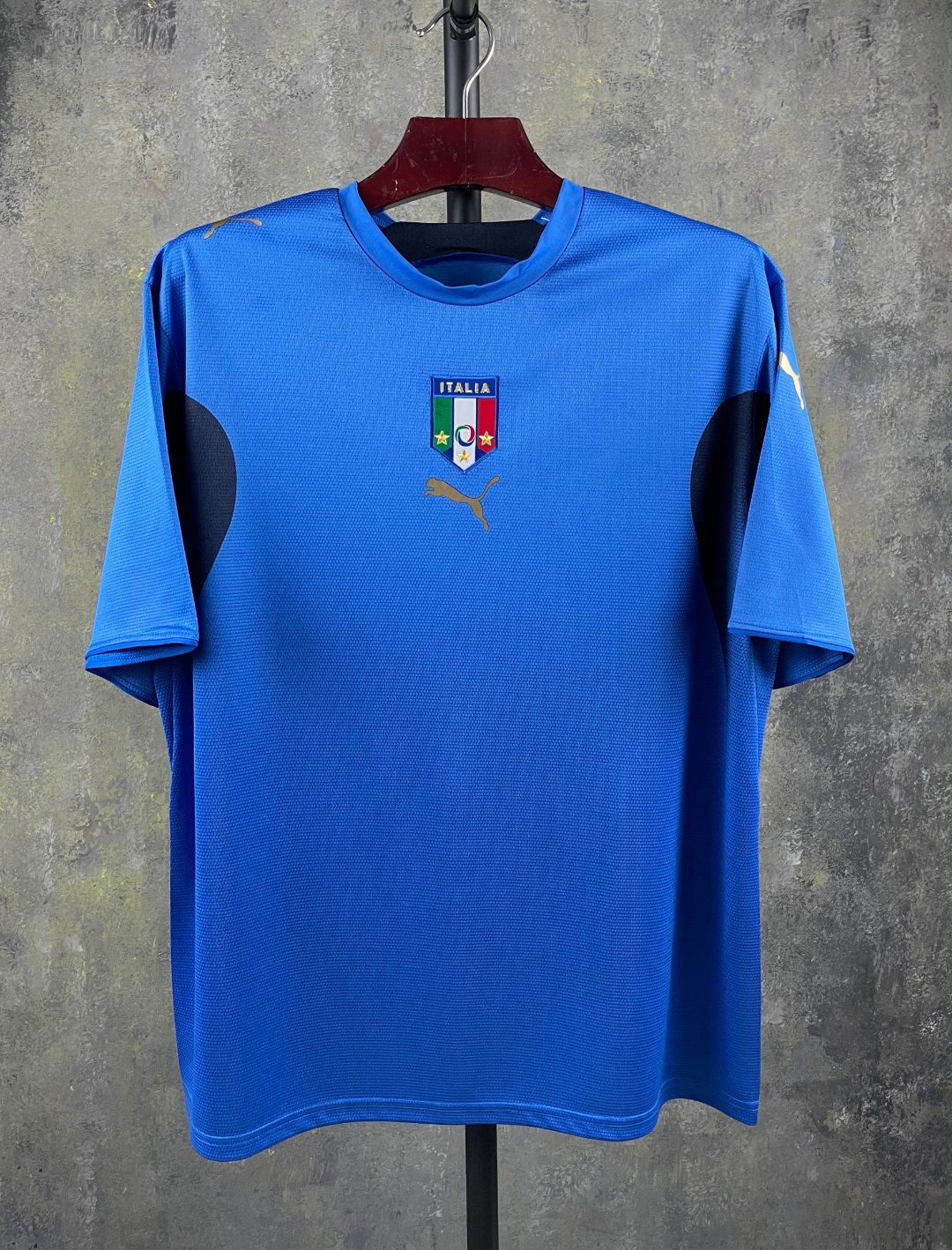 Retro Italy World Cup 2006 Home Football Jersey
