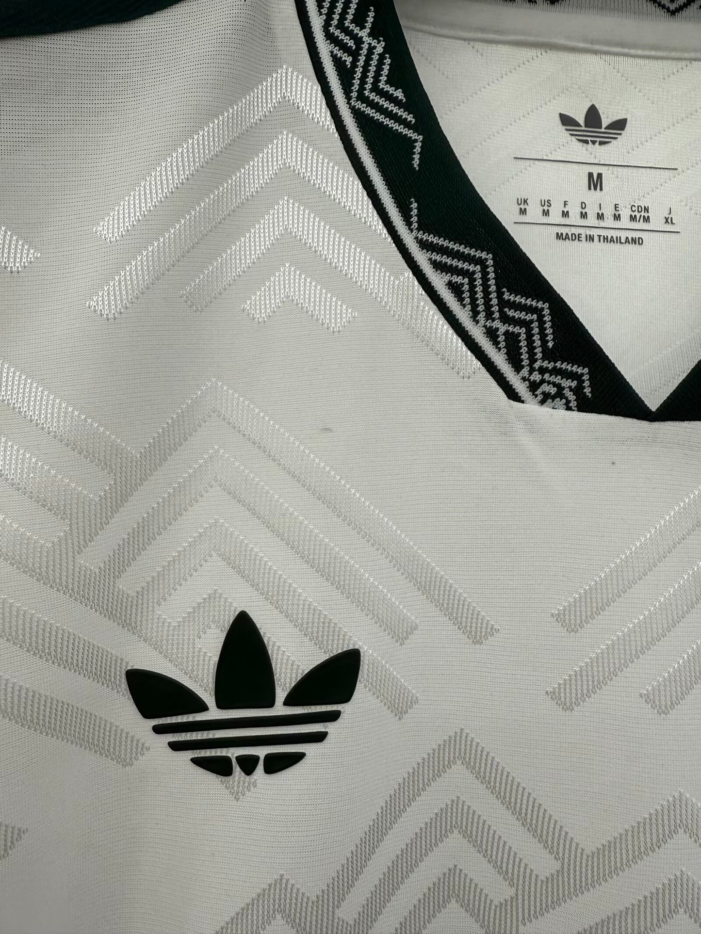 Retro Juventus Special Edition 2026/2027 Fan Version Football Jersey