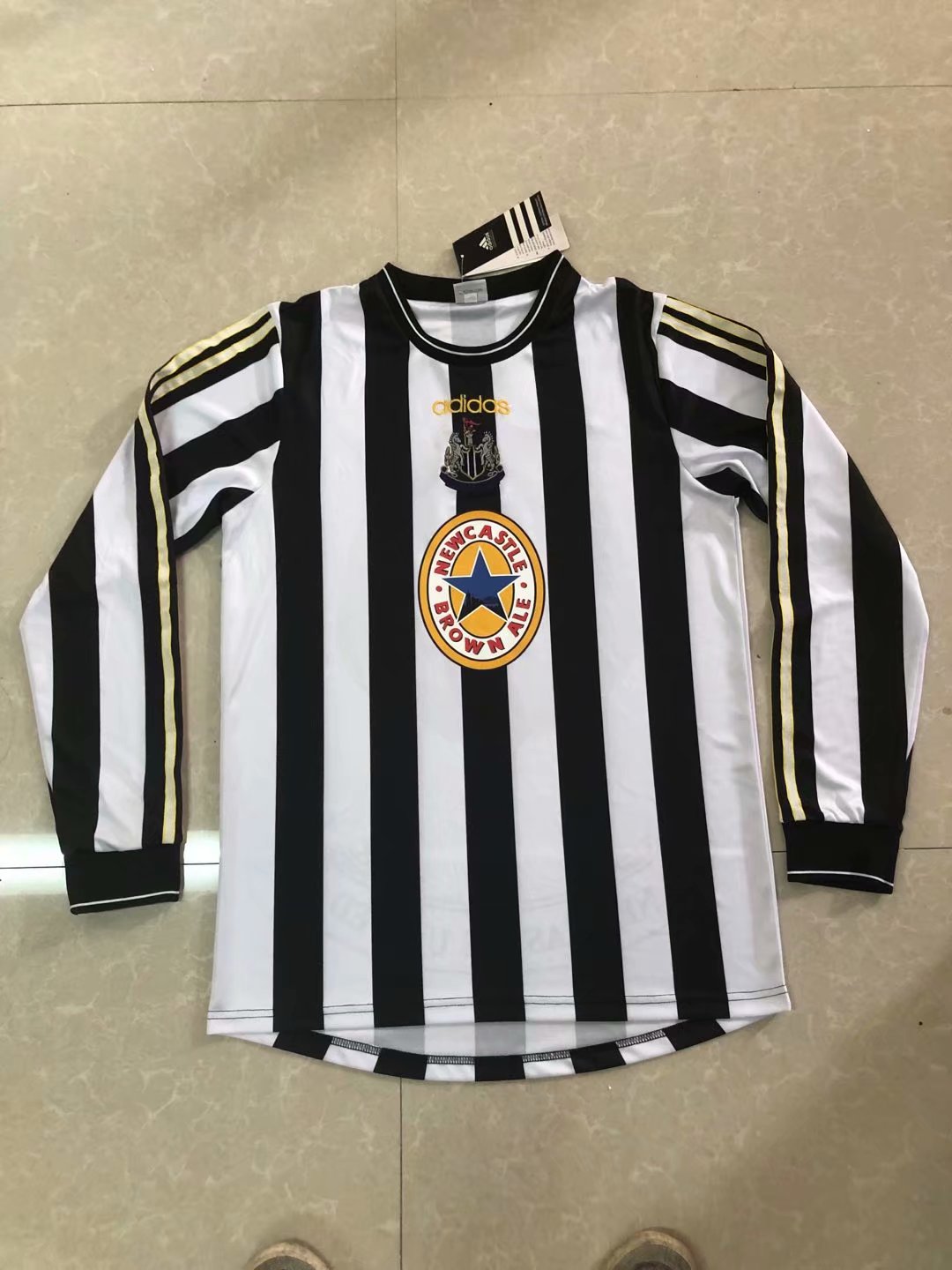 Retro Newcastle United 1997/1999 Home Long Sleeve Fan Version Football Jersey