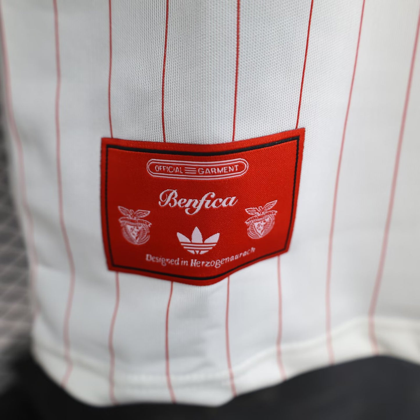 Retro SL Benfica 2025/2026 Away Fan Version Football Jersey