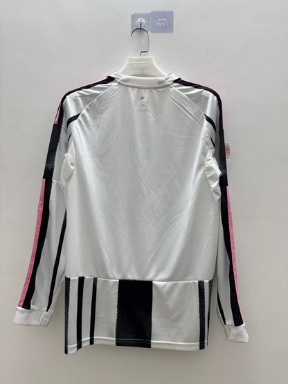Juventus 2025/2026 Home Long Sleeve Fan Version Football Jersey