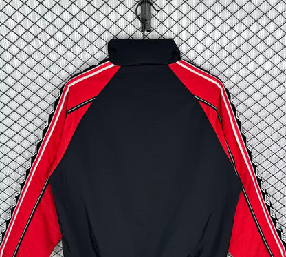 Retro Manchester United Windbreaker Black 1998-1999