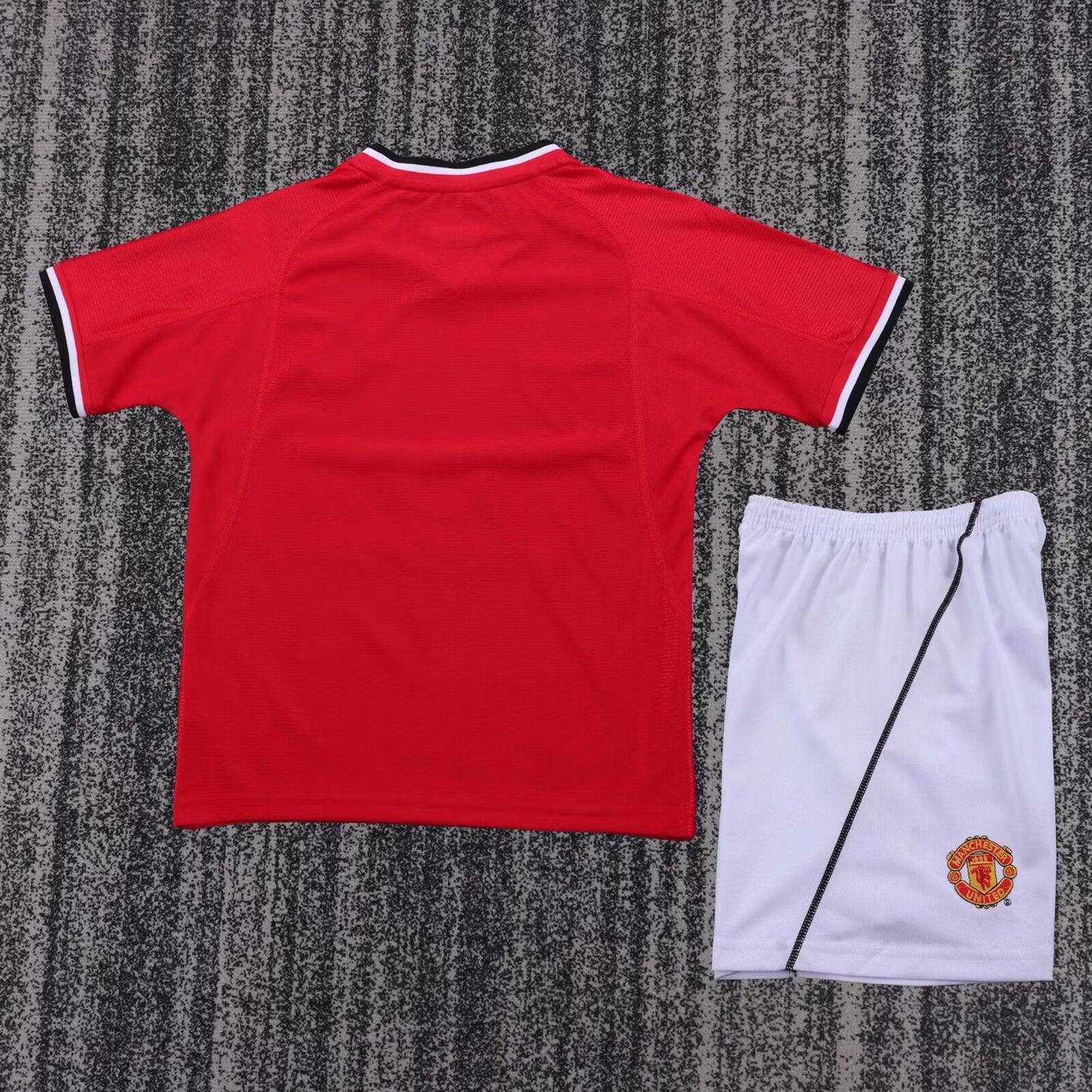 Retro Manchester united 2000/2002 Kids Home Football Jersey