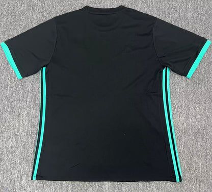 Retro Real Madrid 2017/2018 Football Jersey