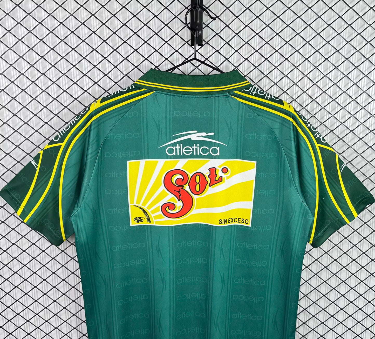 Leon Home Jersey 1998-1999