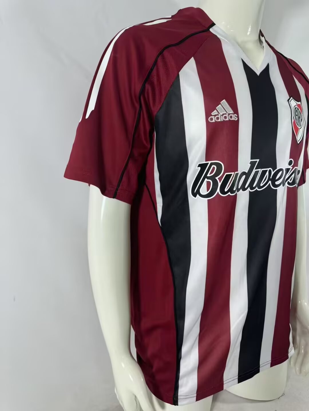 Retro River Plate 2005/2006 Away Football Jersey