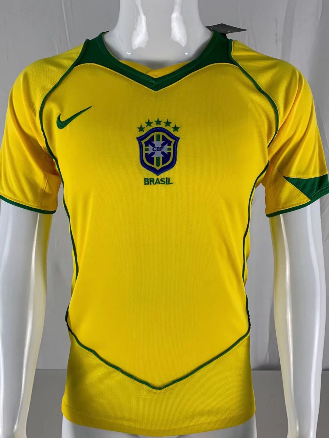 Retro Brazil 2004/2005 Home Football Jersey