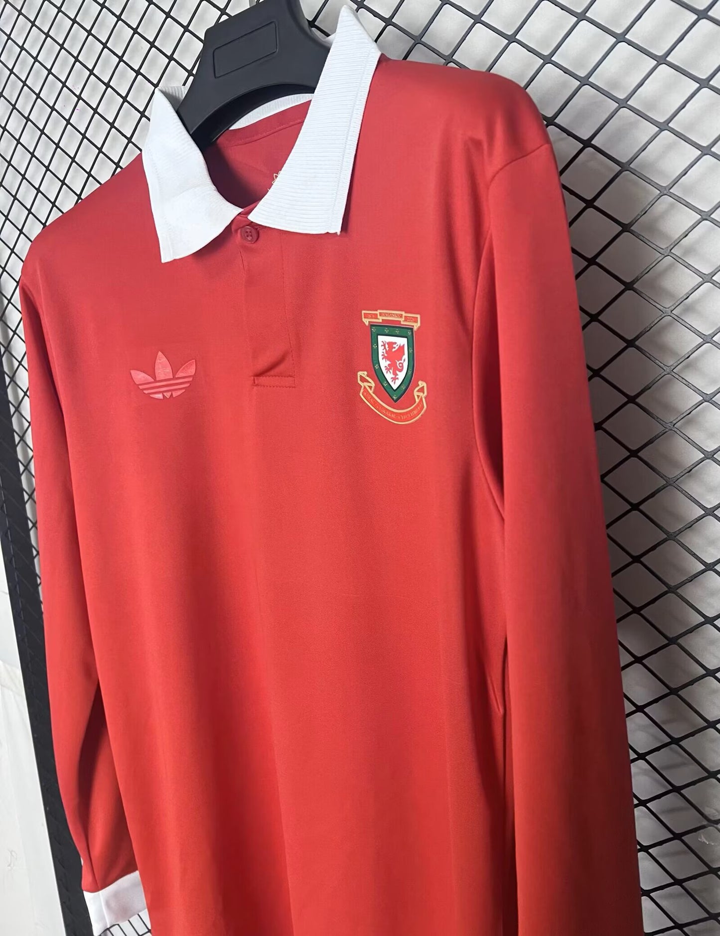 Wales Special Edition 2026/2027 Long Sleeve Fan Version Football Jersey