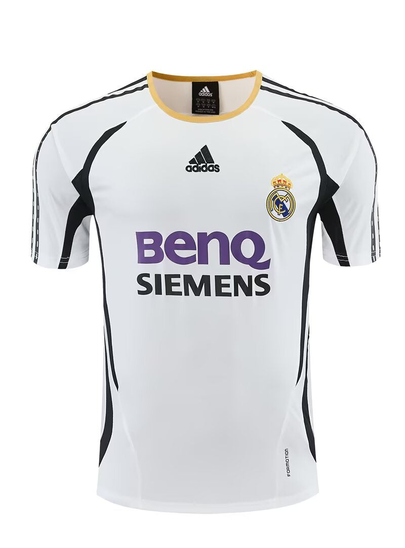 Retro Real Madrid 2006/2007 Fan Version Tracksuit