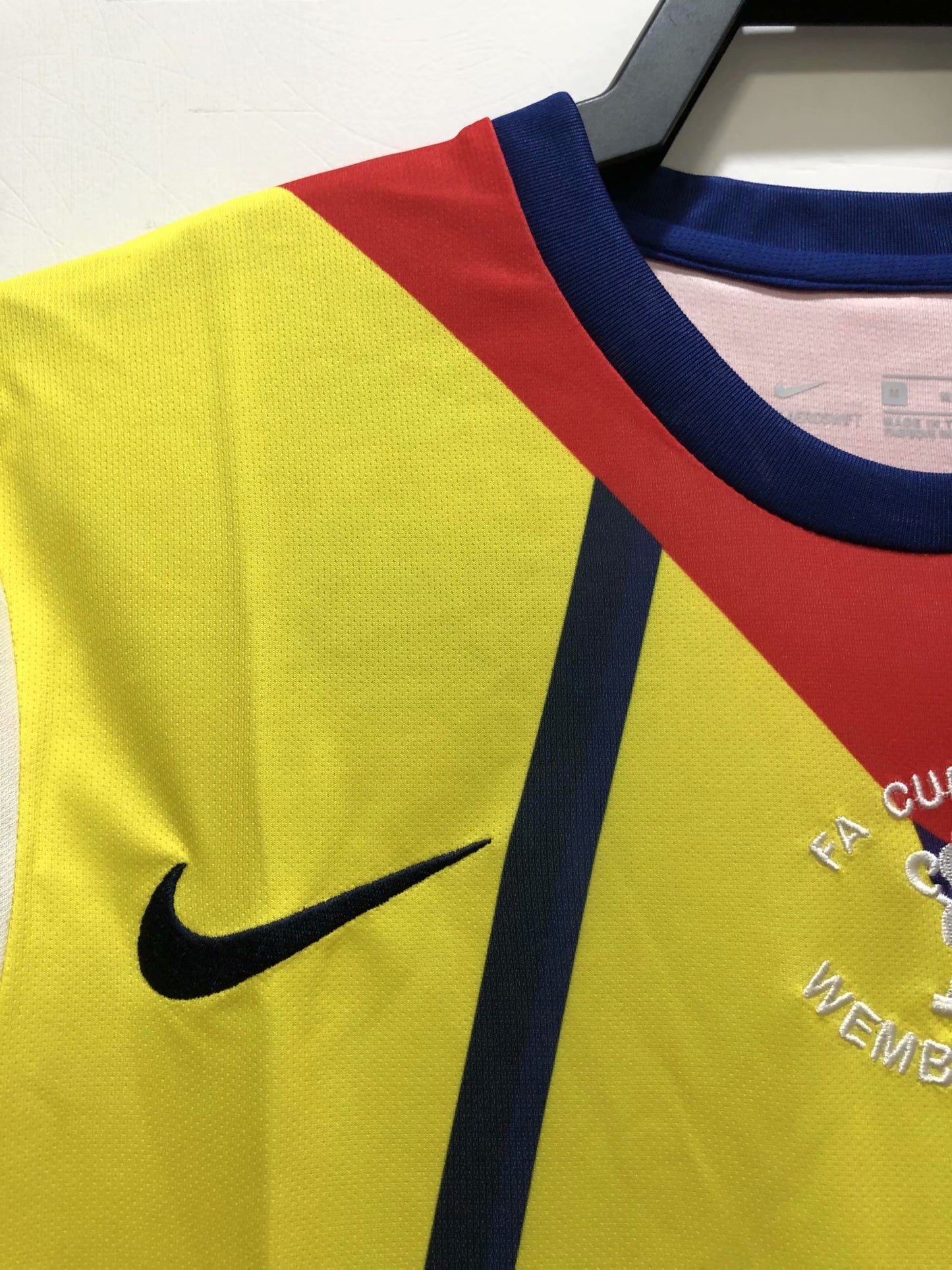 Retro Arsenal 2014 Football Jersey