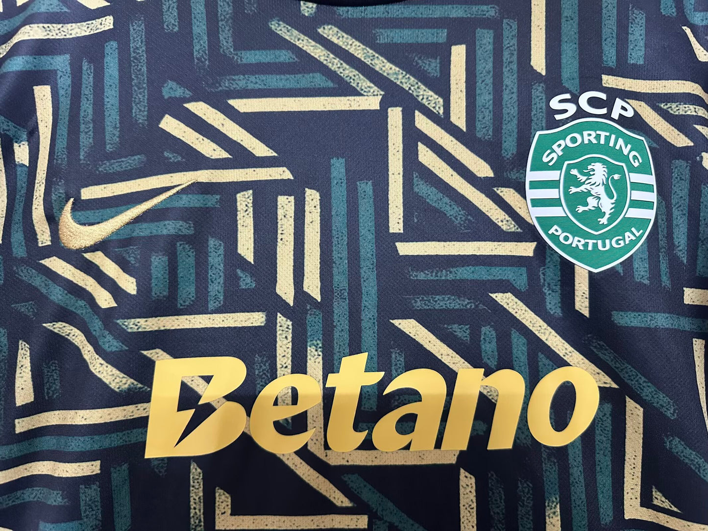 Lisbon Special Edition 2025/2026 Fan Version Football Jersey