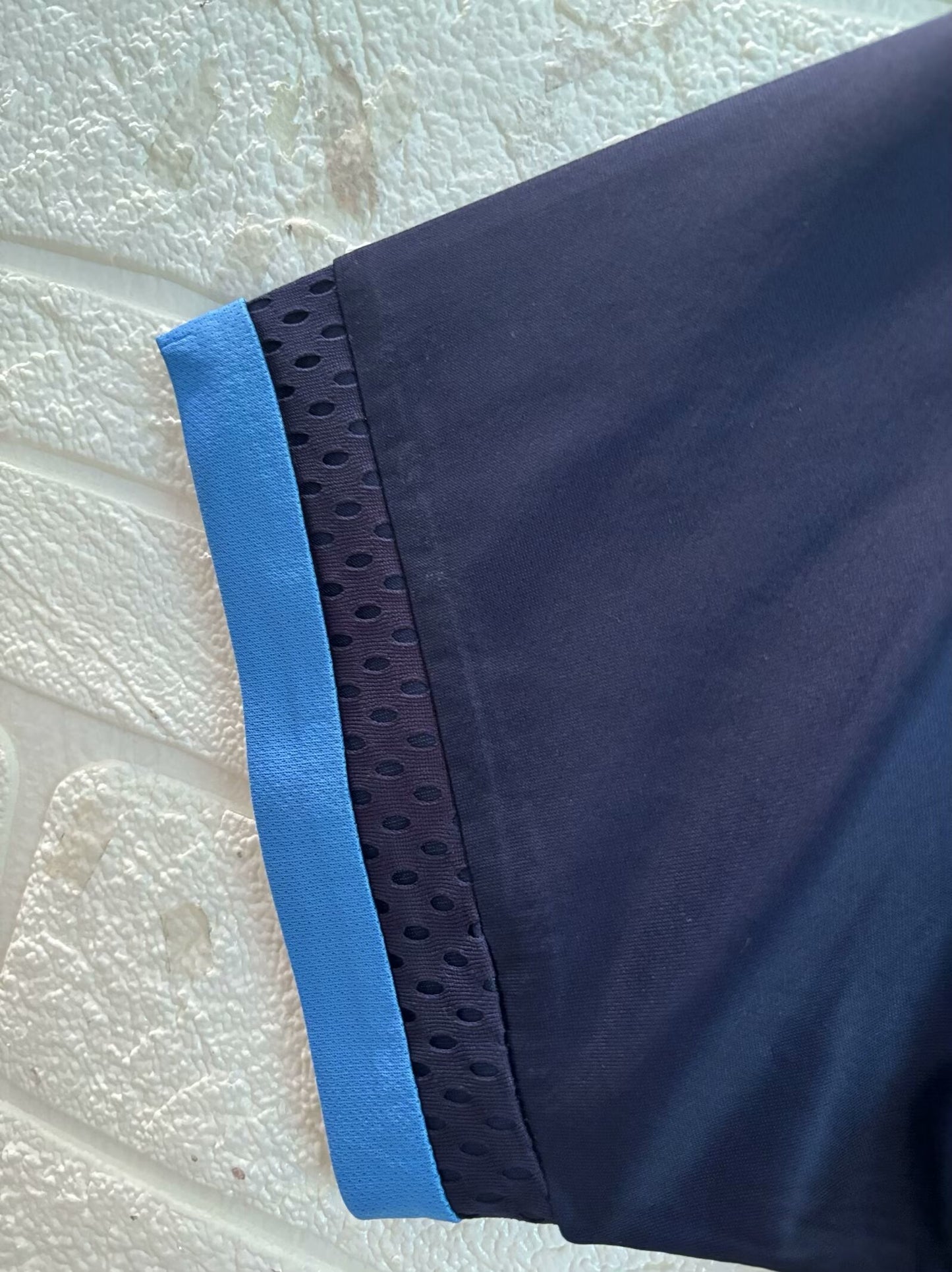 Retro Real Madrid 2015/2016 Away Football Jersey