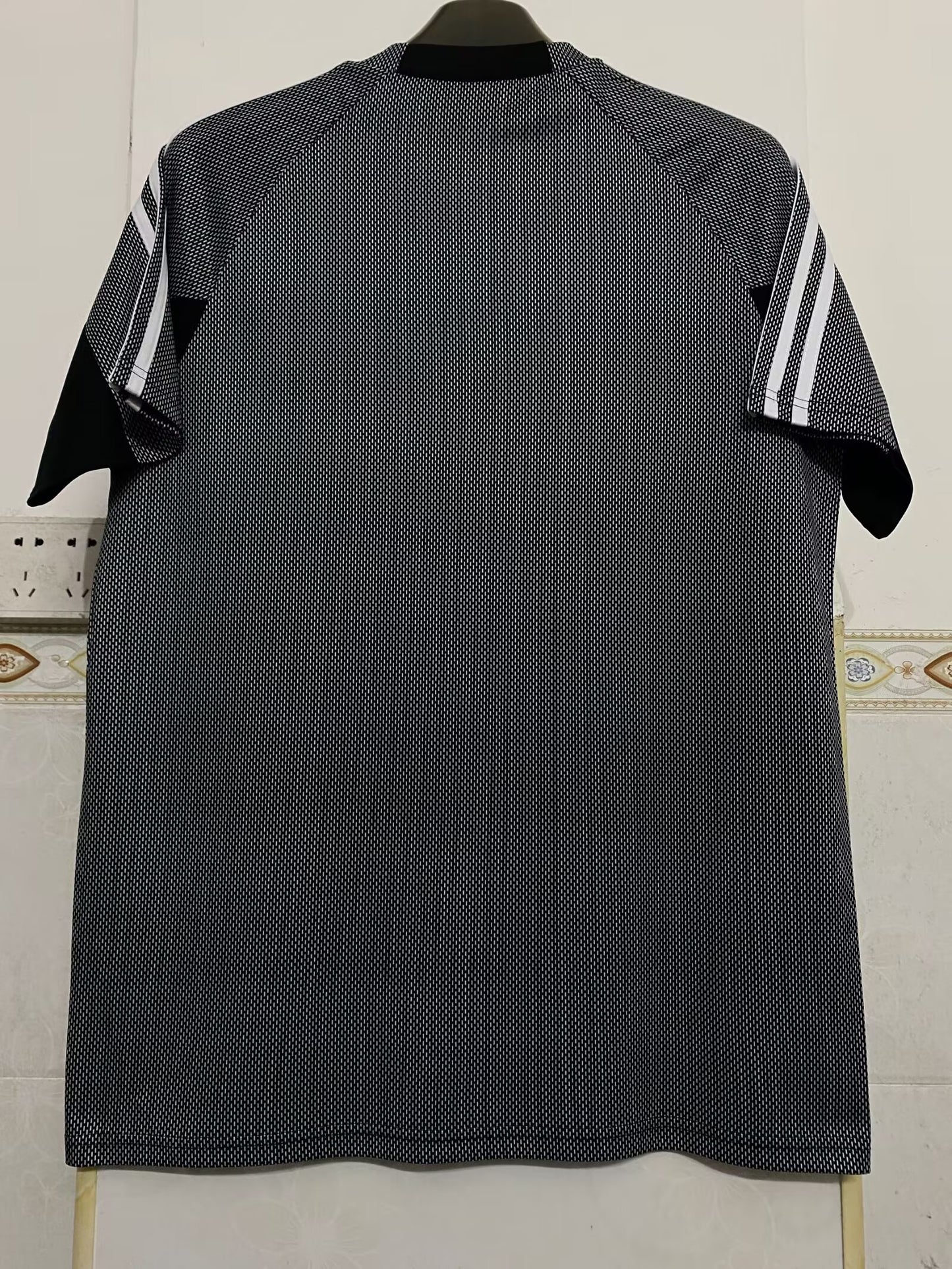 Real Madrid 2002/2003 Goalkeeper Football Jersey