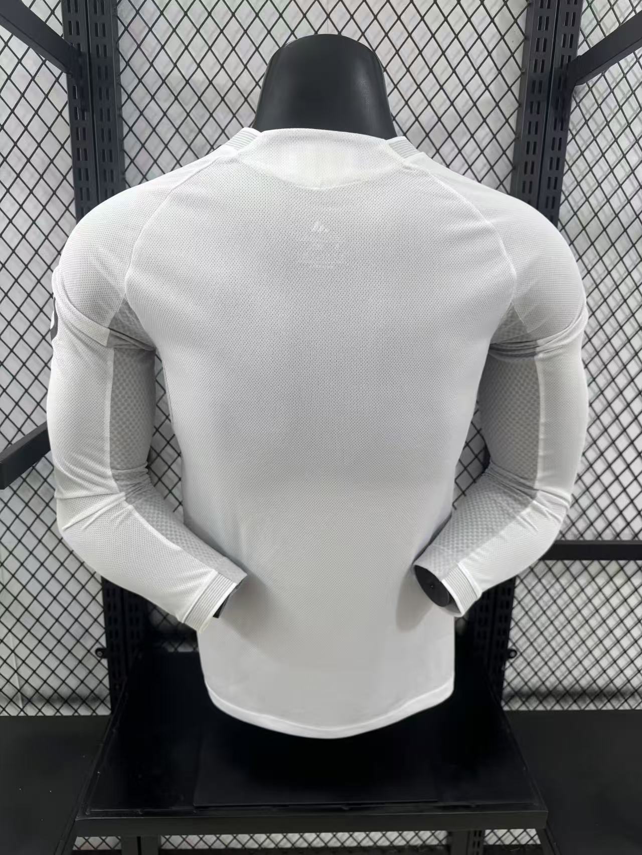 Real Madrid 2025/2026 Home Player Version Football Jersey