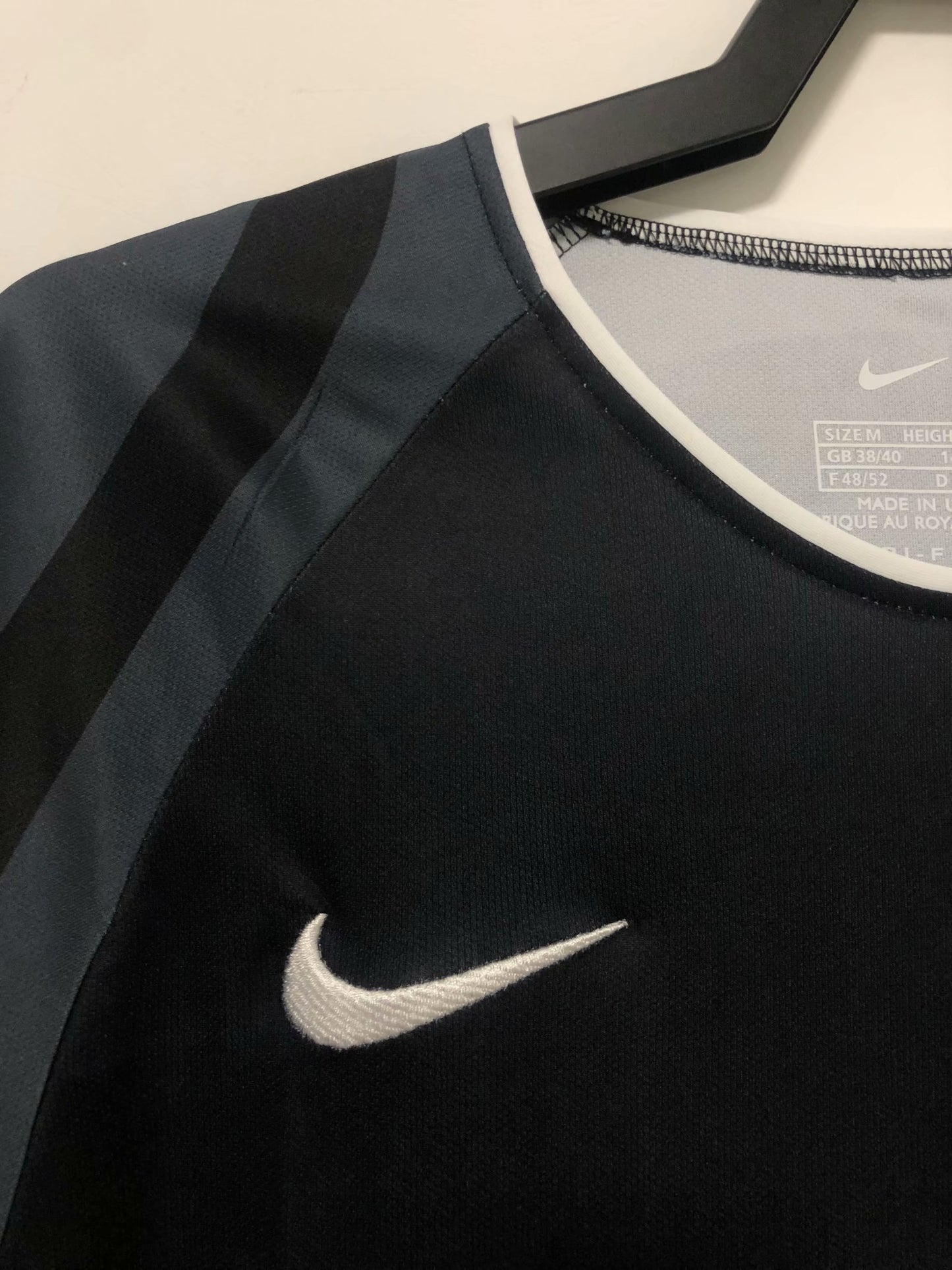 Retro PSG Paris 2000 Away Football Jersey