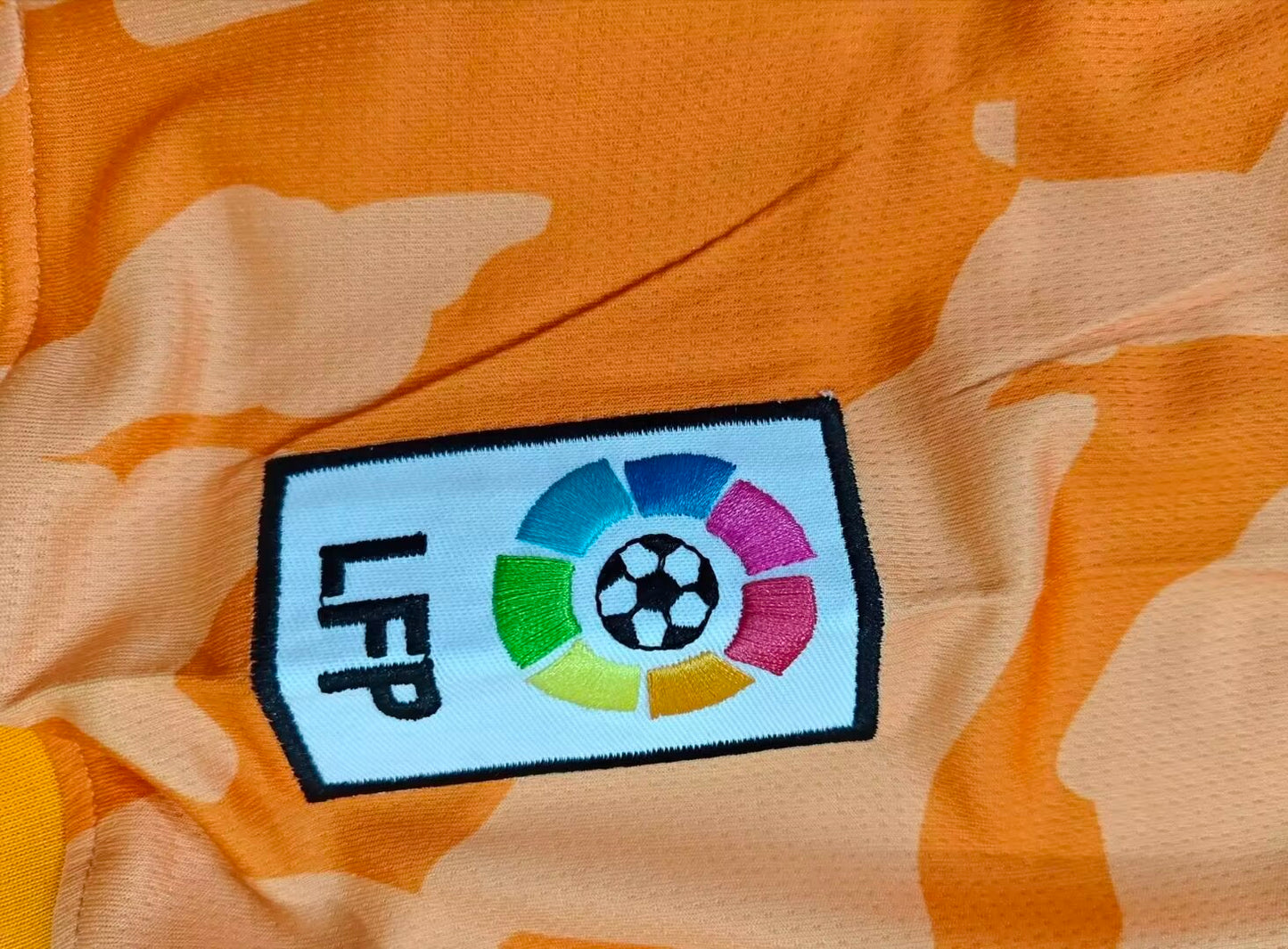 Retro Valencia CF 2025/2026 Fan Version Football Jersey