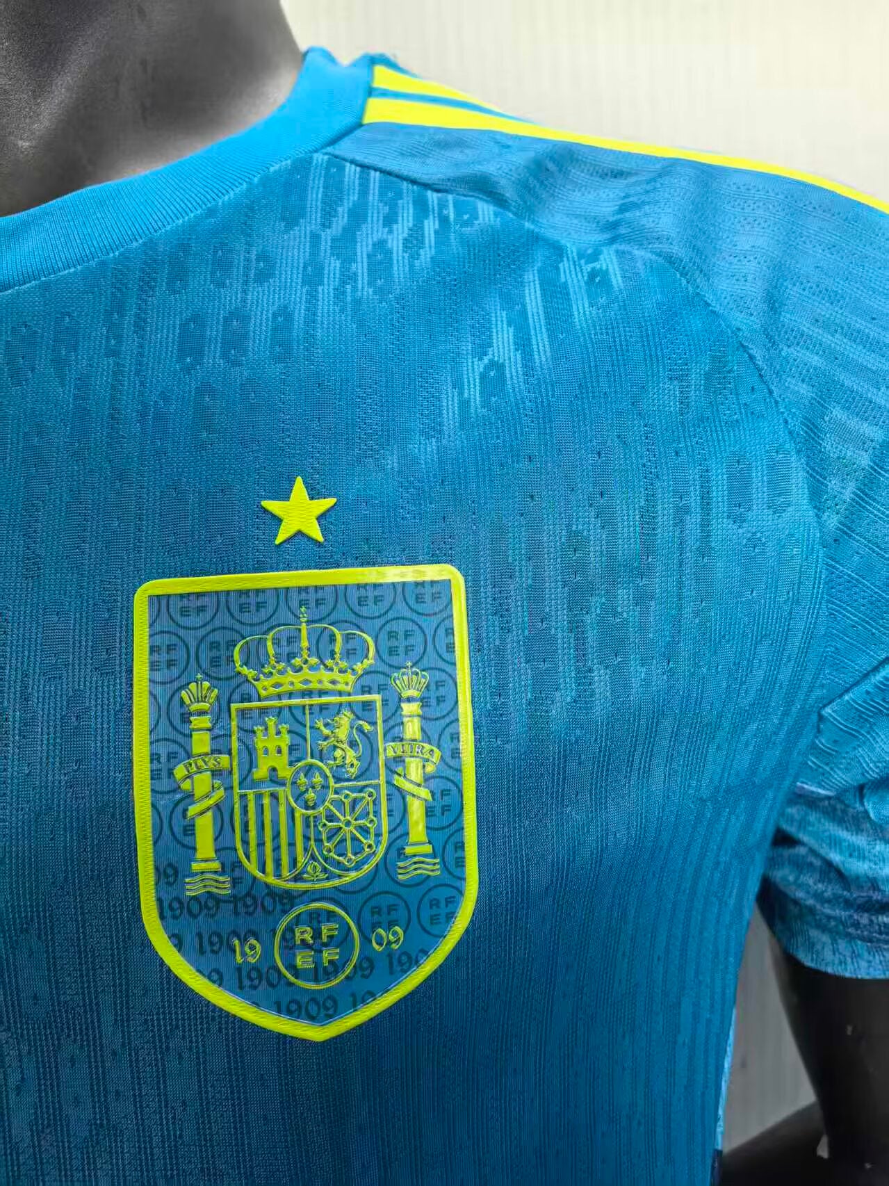 Spain 2026/2027 Goalkeeper Player Version Football Jersey