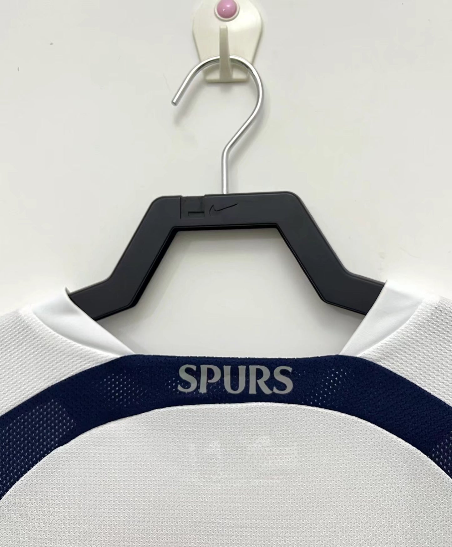 Retro Tottenham Hotspur 2006/2007 Home Football Jersey