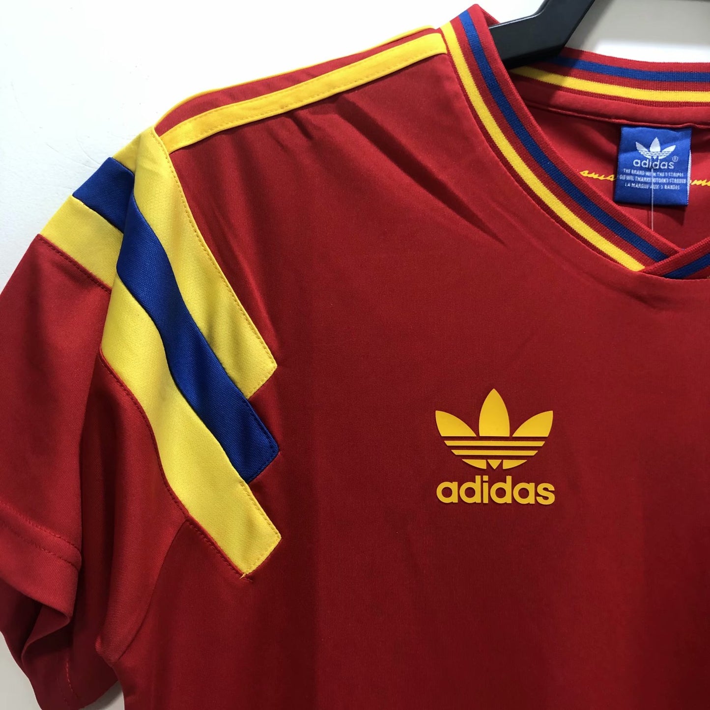 Retro Columbia 1990 Away Fan Version Football Jersey