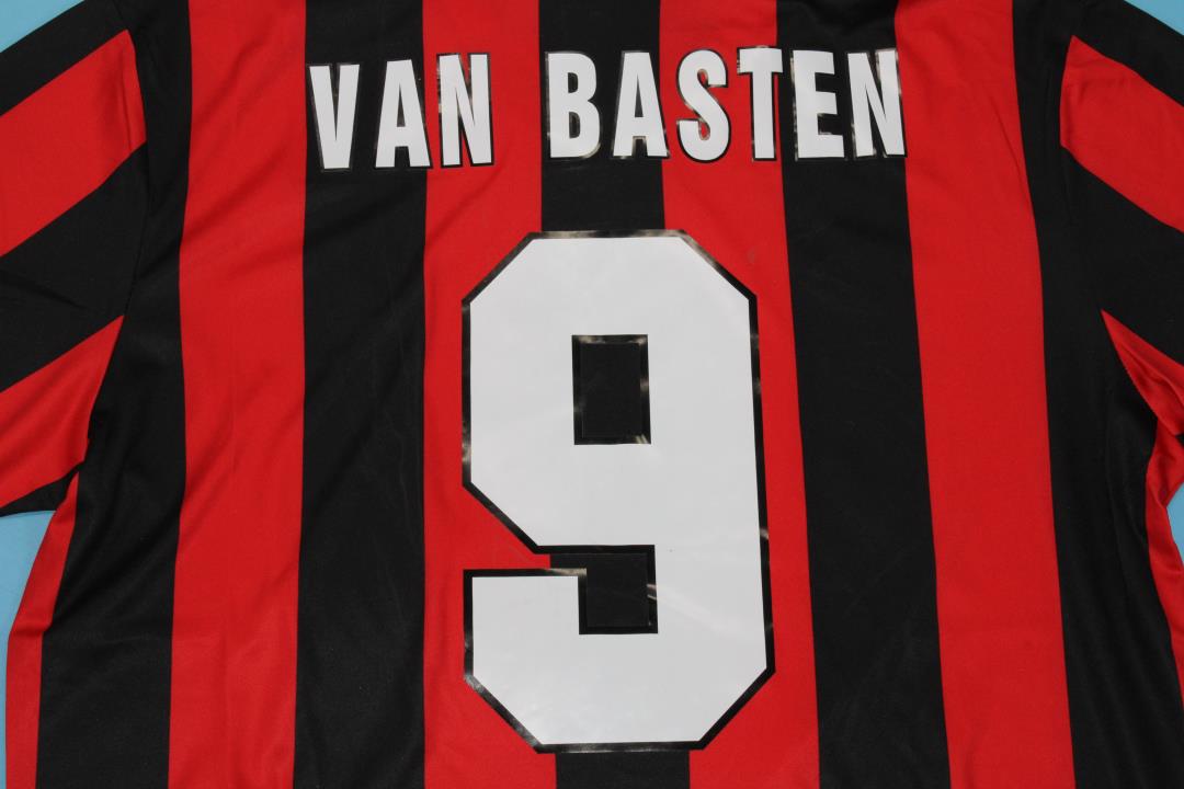 Retro AC Milan 1991/1992 Home Football Jersey