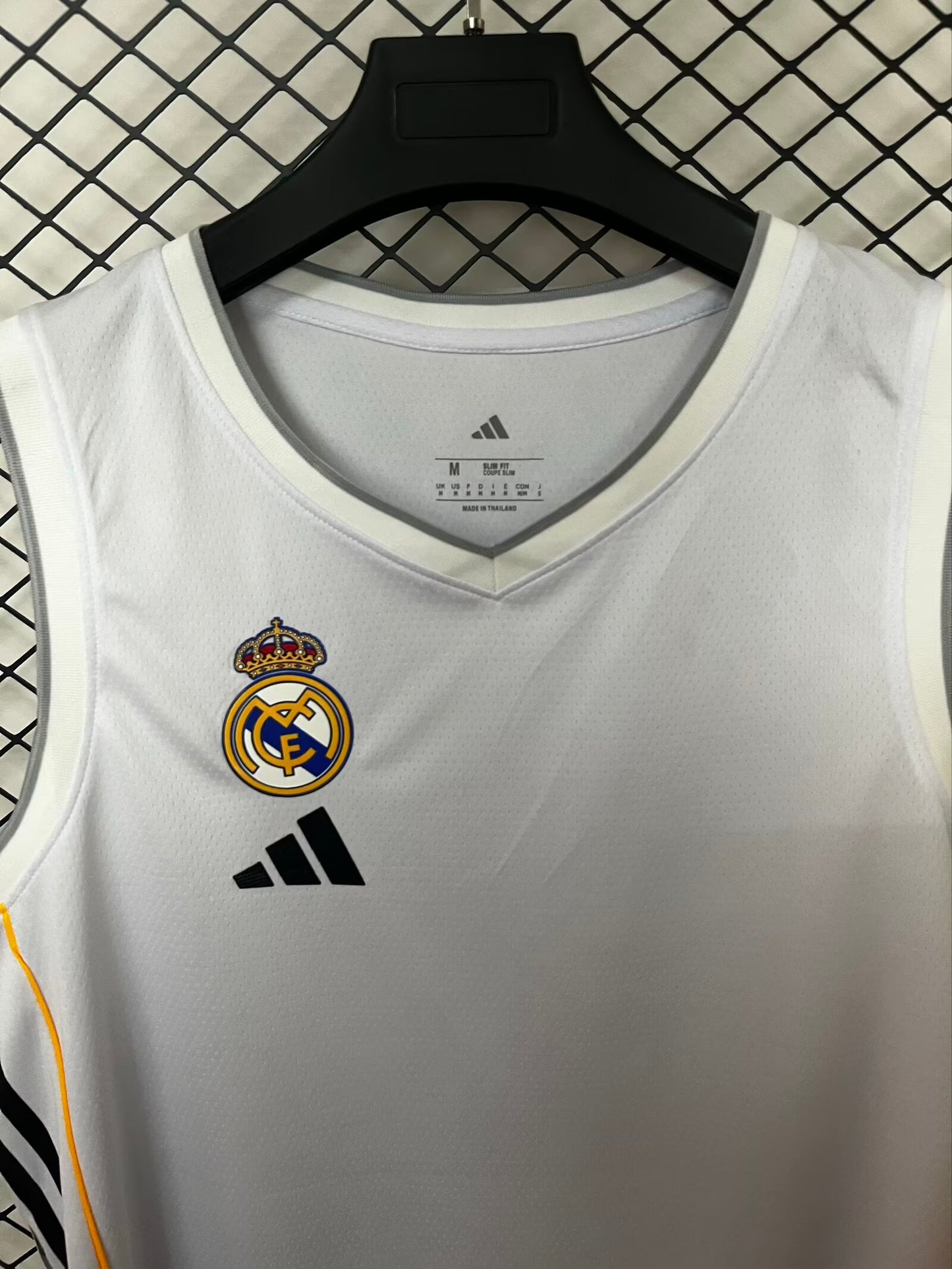 Real Madrid 2025/2026 Fan Version Football Jersey
