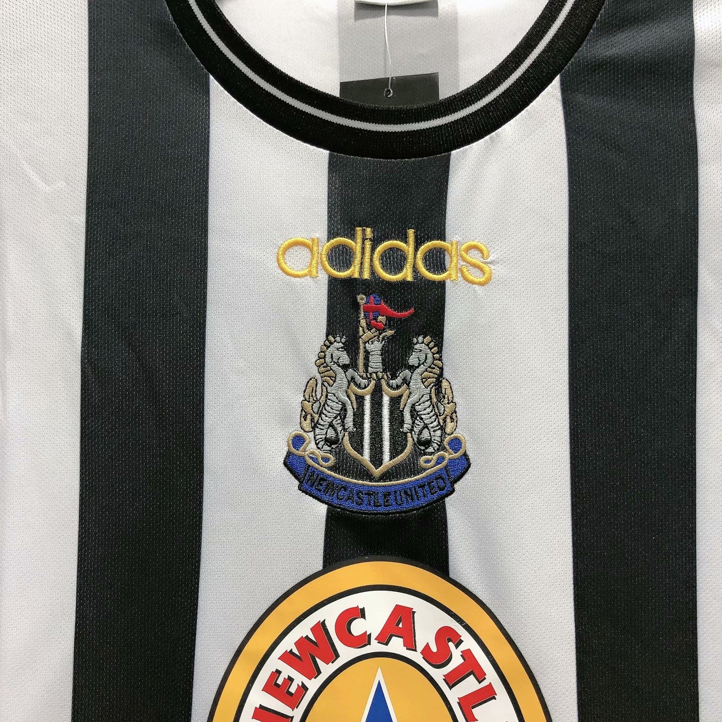 Retro Newcastle United 1997/1998 Home Fan Version Football Jersey