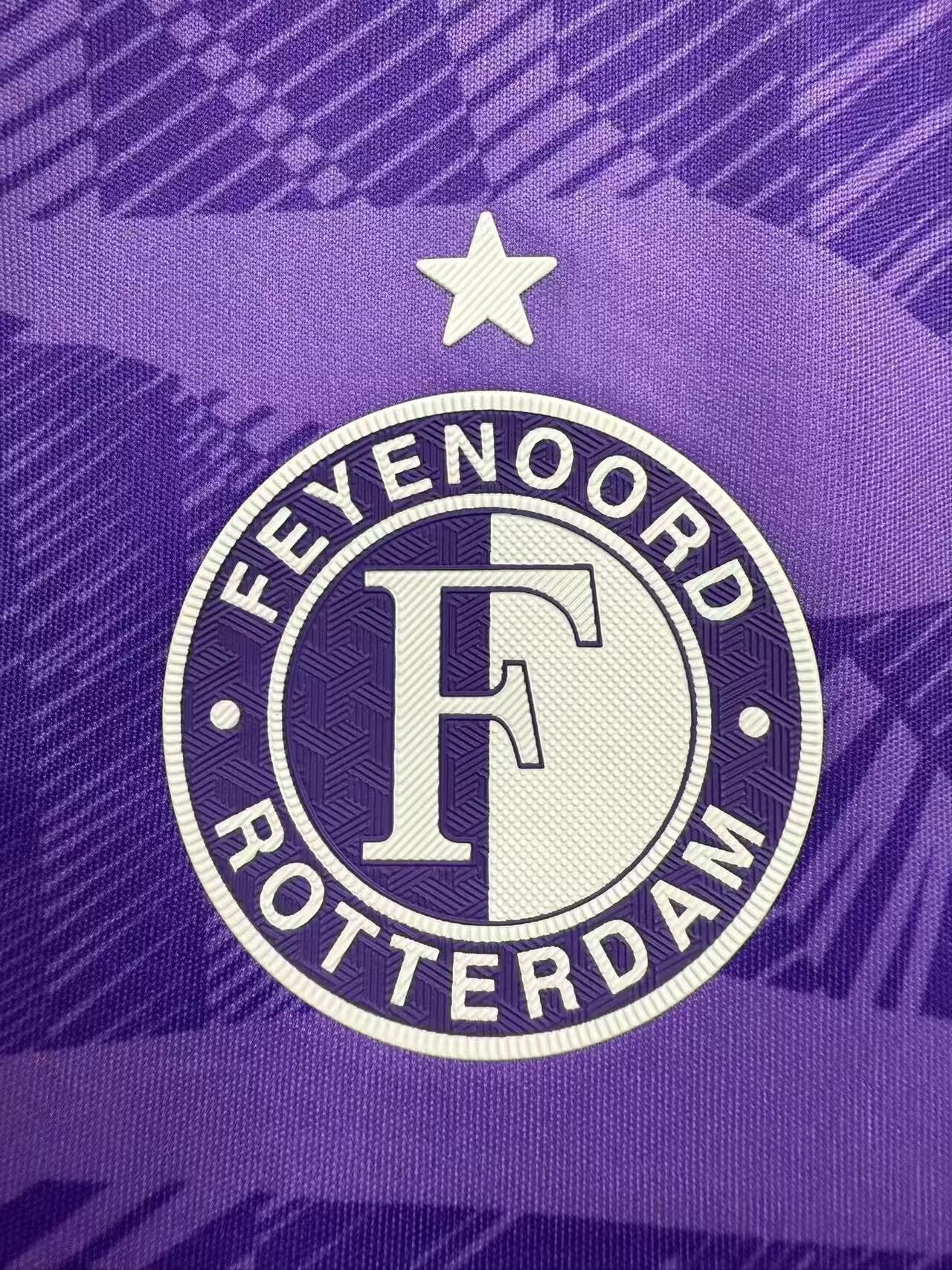 Feyenoord Rotterdam 2025/2026 Kids Goalkeeper Fan Version Football Jersey