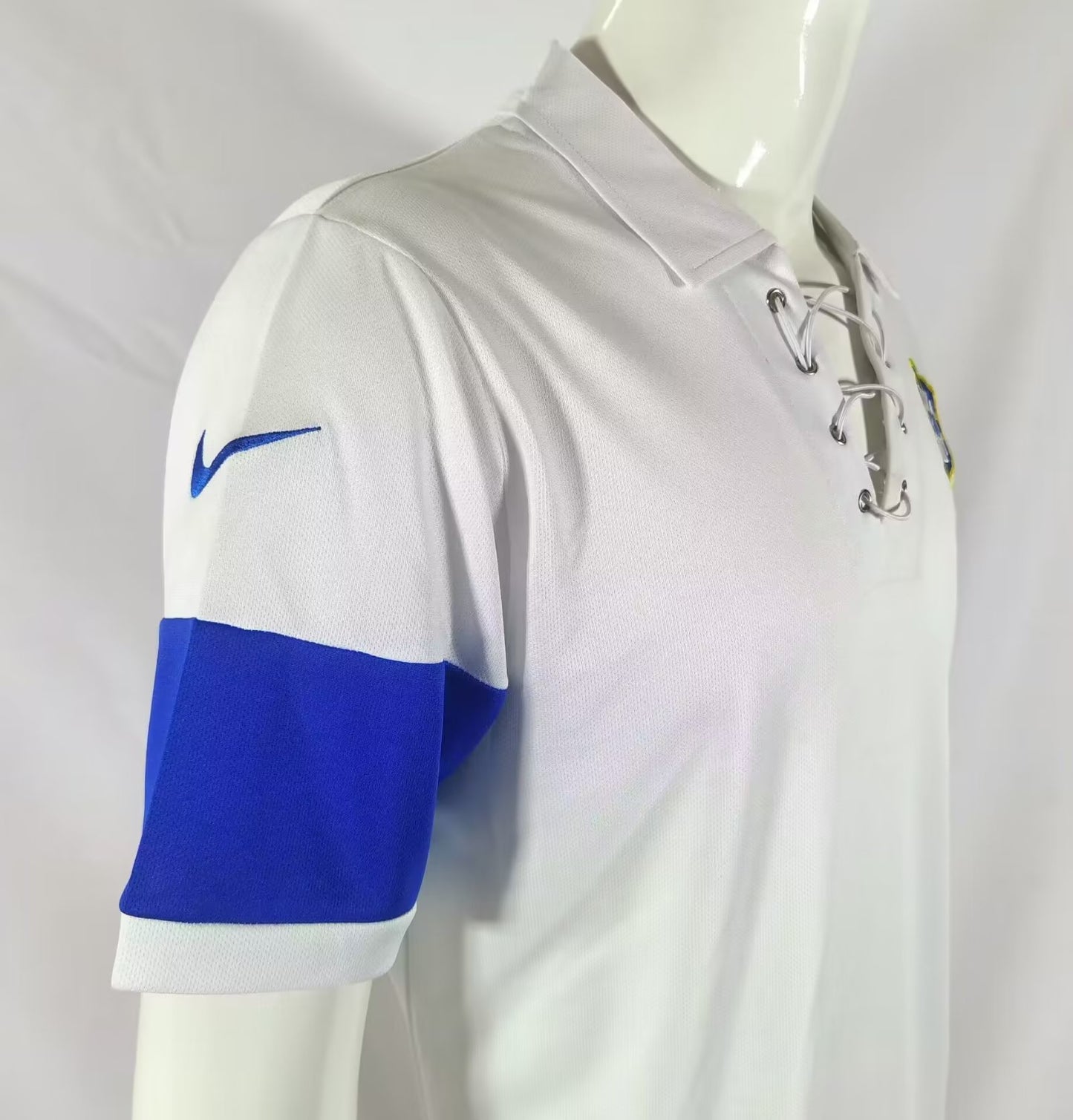 Retro Brazil 2004 Away Football Jersey