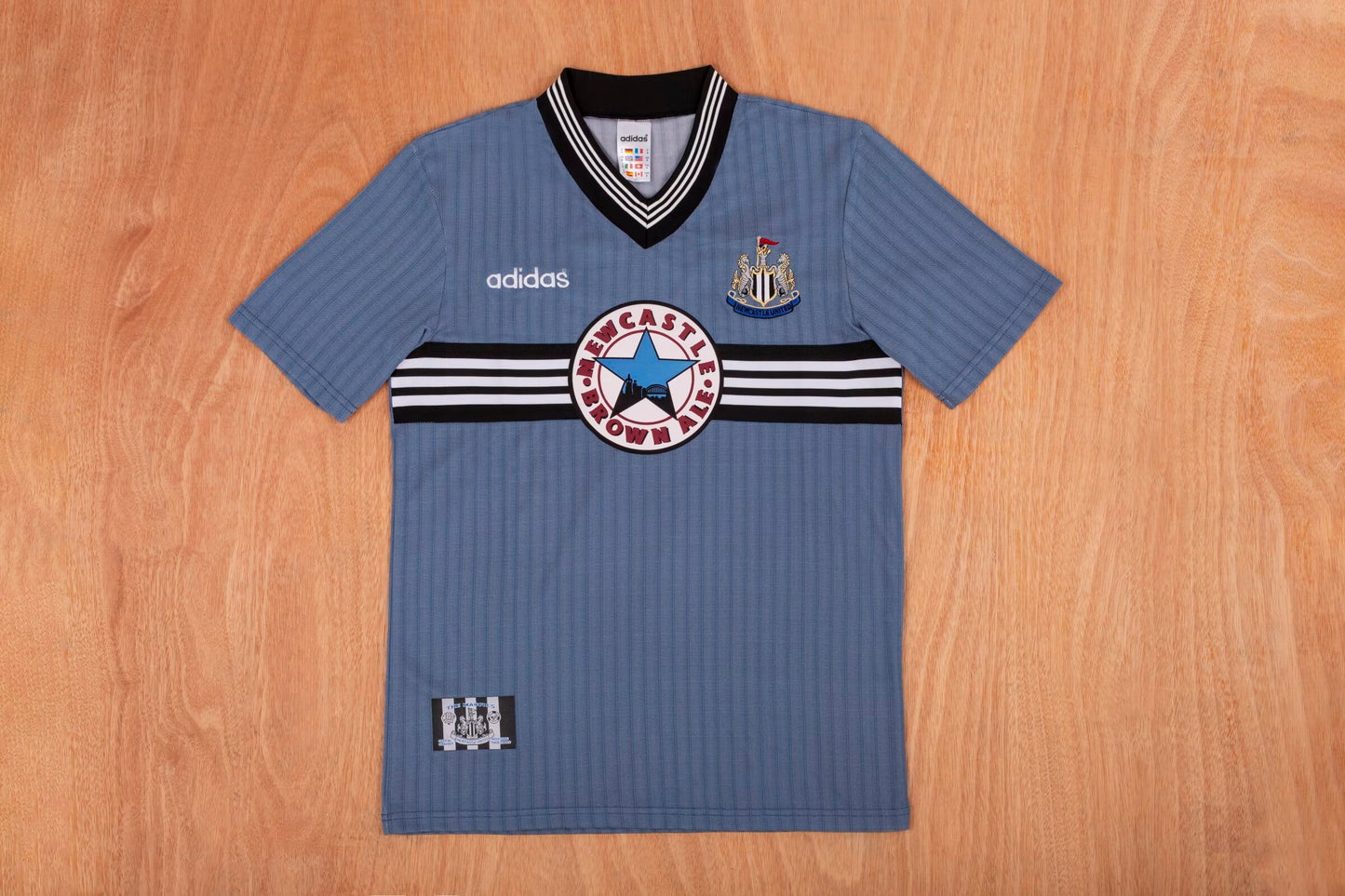 Retro Newcastle United 1995/1996 Away Fan Version Football Jersey
