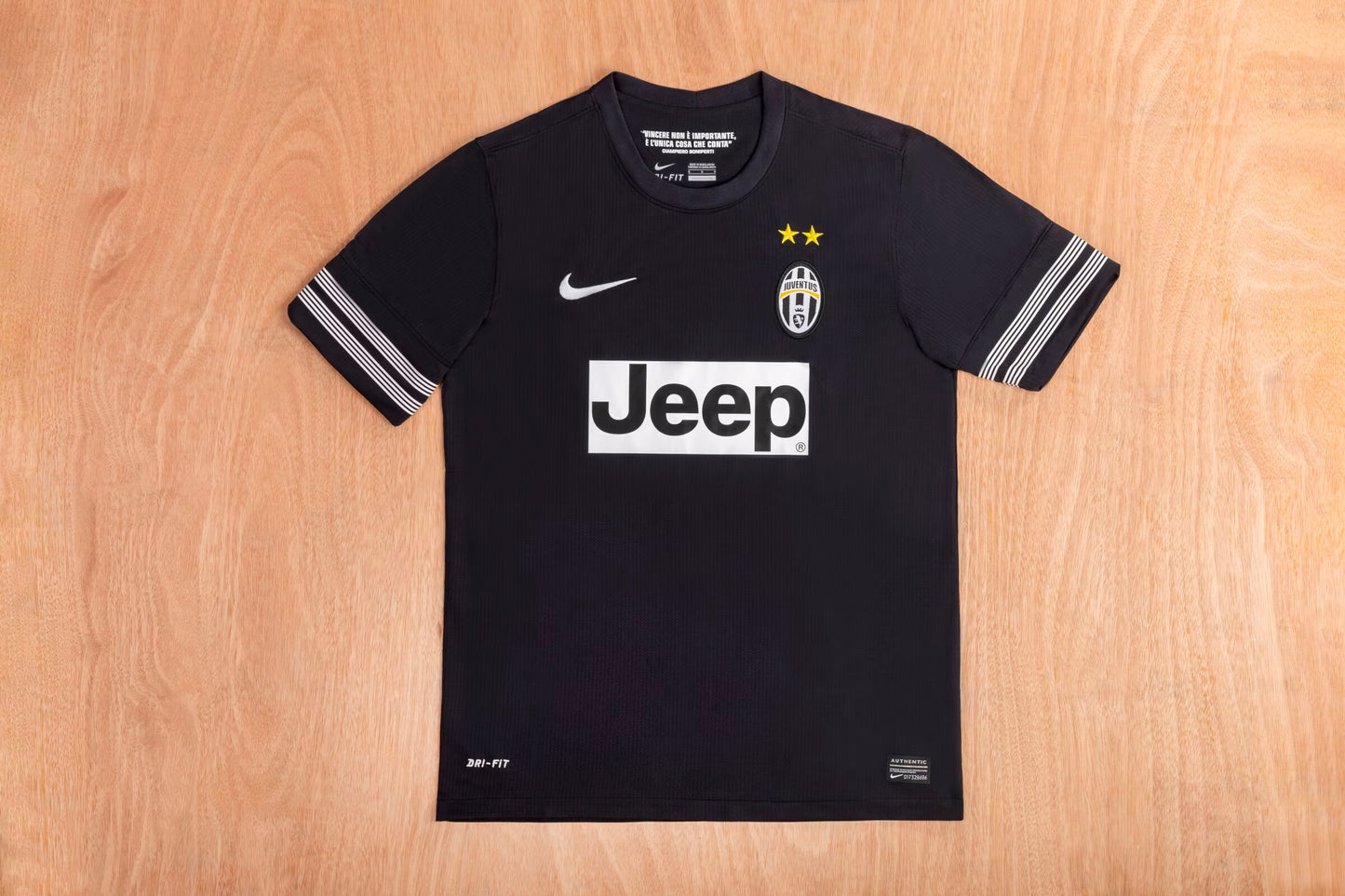 Retro Juventus 2012/2013 Away Football Jersey