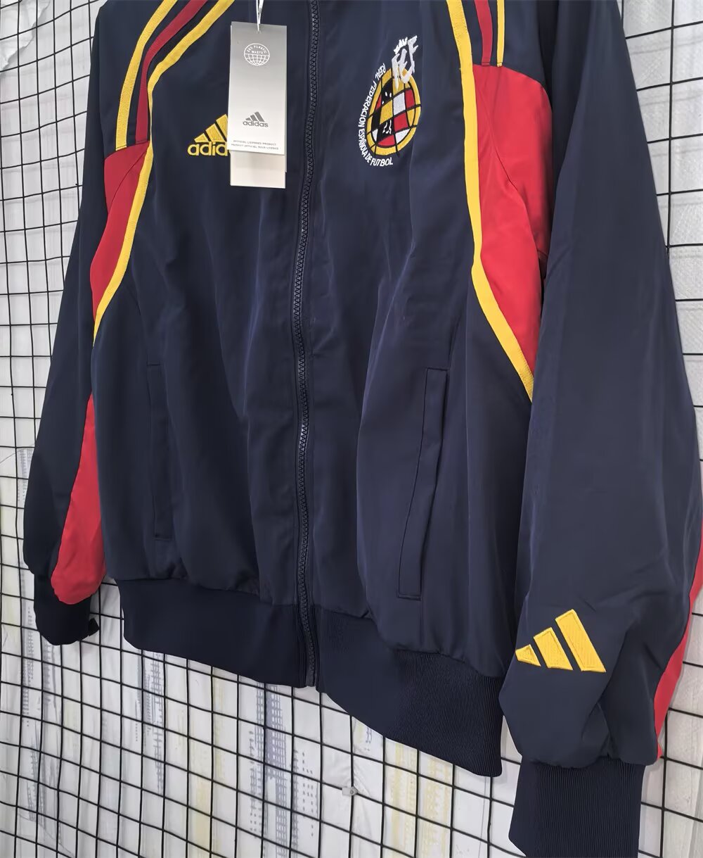 Retro Windbreaker 2002 Windbreaker
