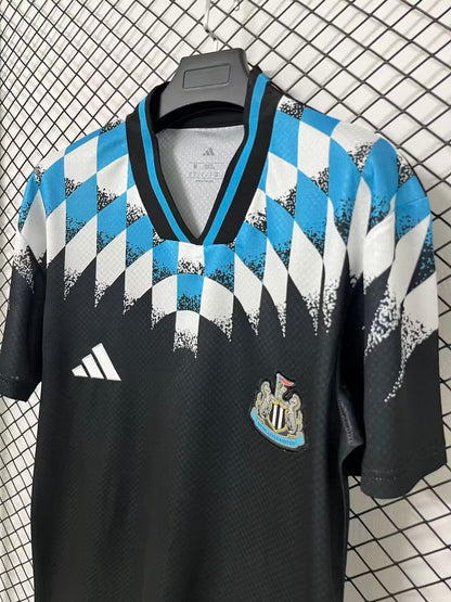Retro Newcastle United Special Edition 2026/2027 Fan Version Football Jersey