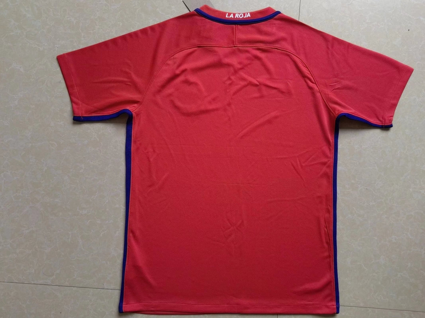 Retro Chile 2016/2017 Home Fan Version Football Jersey