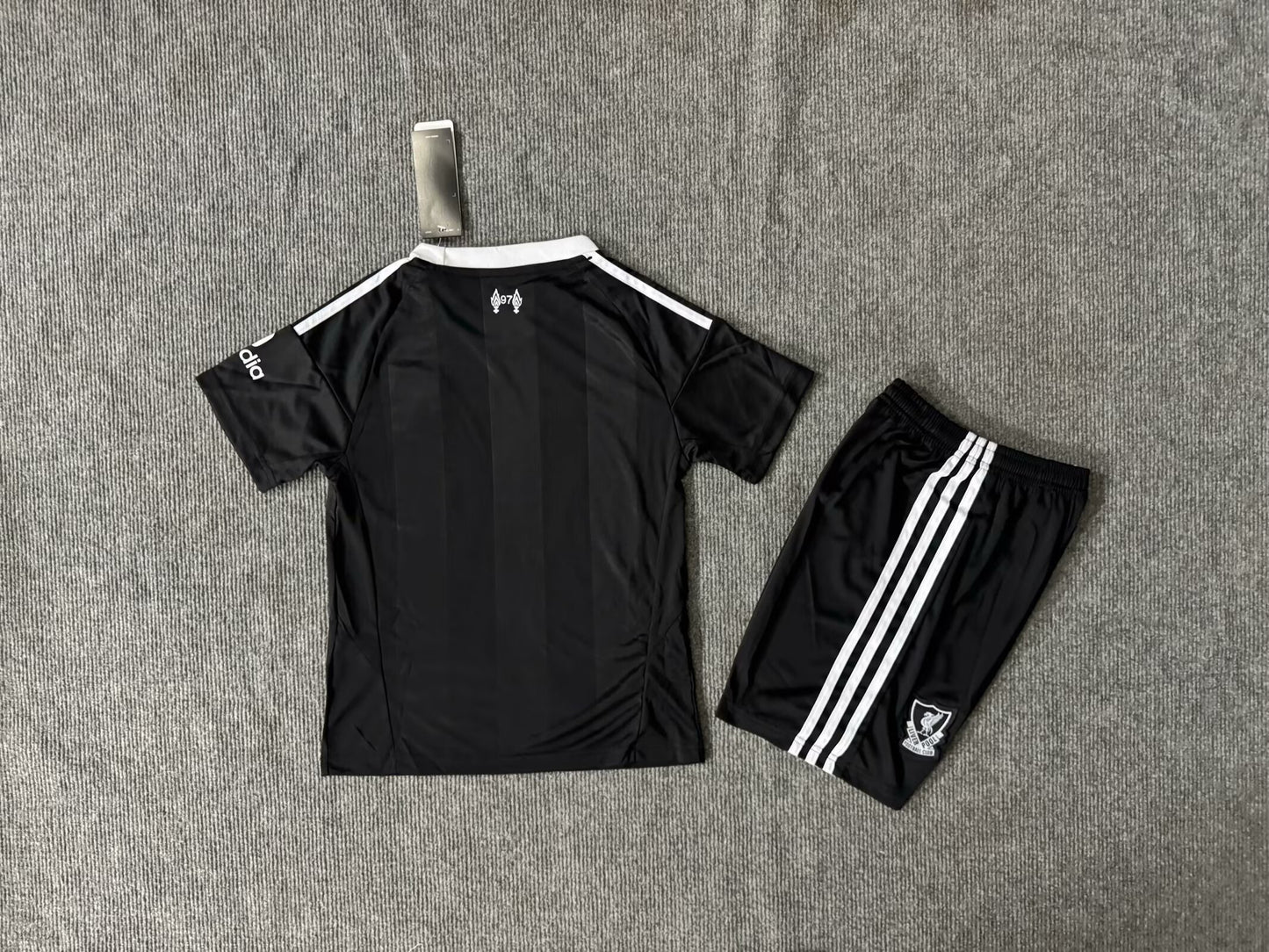 Kids jerseys 2025/2026 Kids Goalkeeper Football Jersey