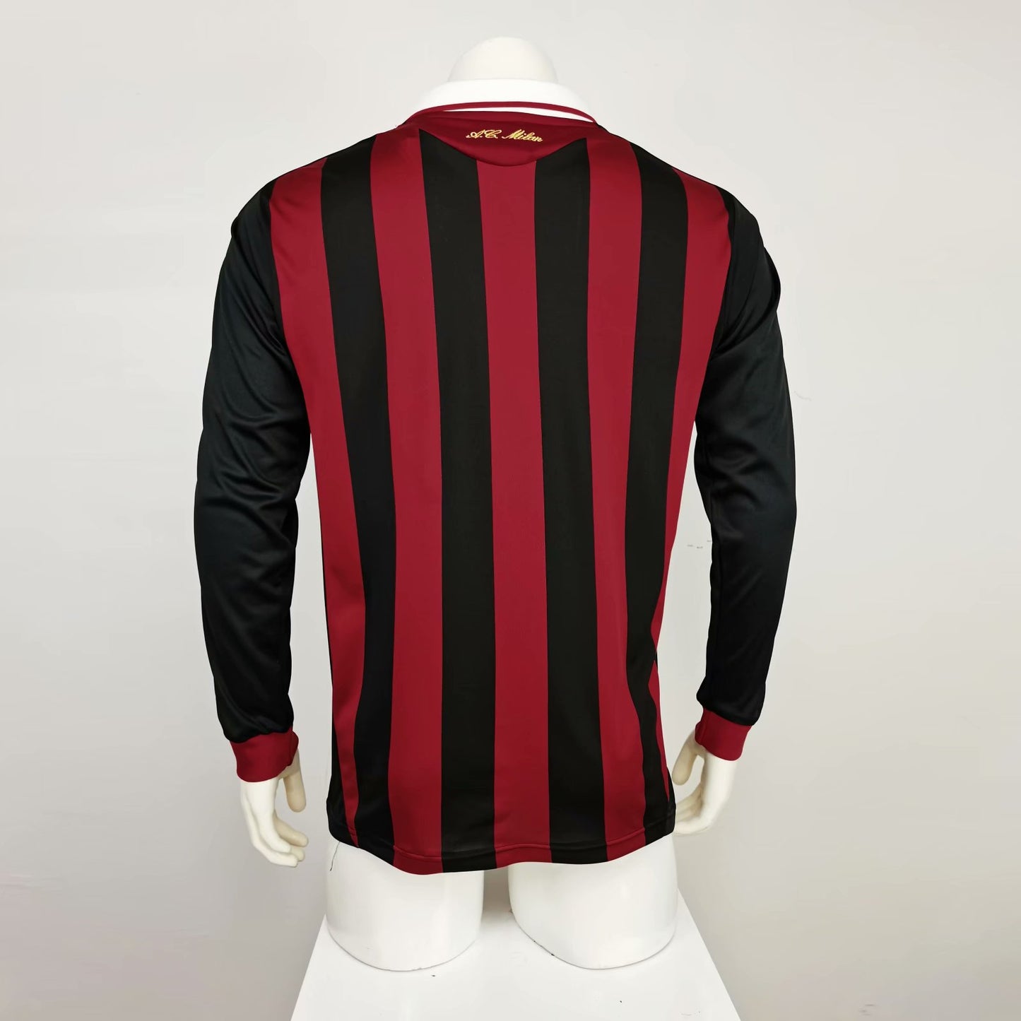 Retro AC Milan 2009/2010 Home Long Sleeve Football Jersey