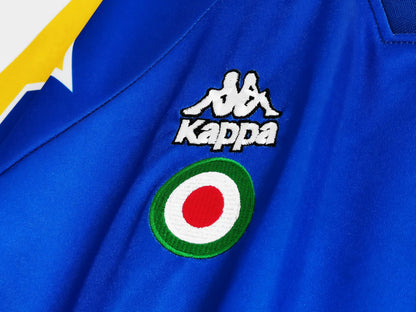 Retro Juventus 1995/1996 Away Football Jersey